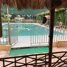 Bể bơi Trang trại Du lịch trải nghiệm Vạn An - Thanh Trì, HN