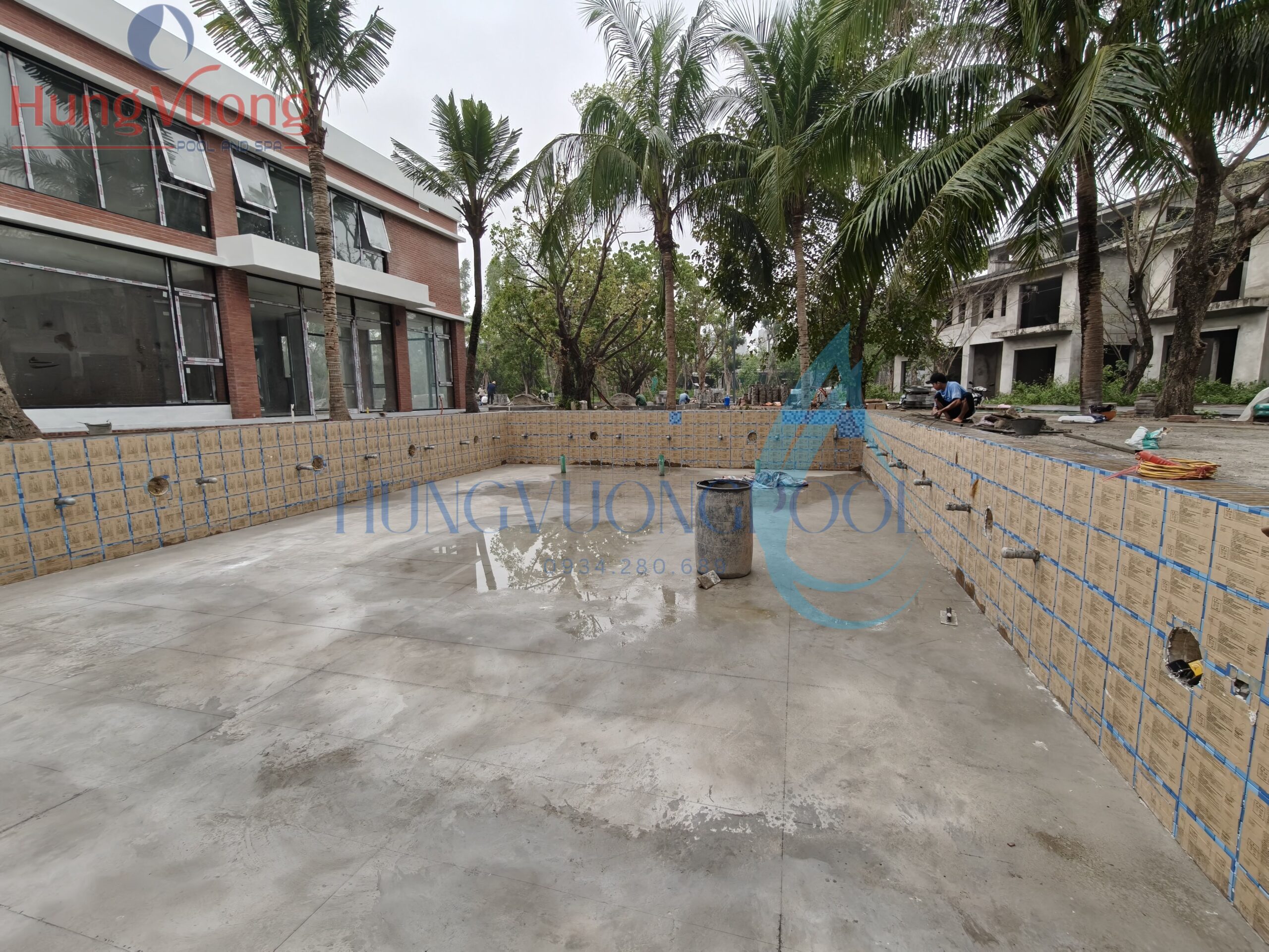 Bể bơi khuôn viên công ty TDH Ecoland